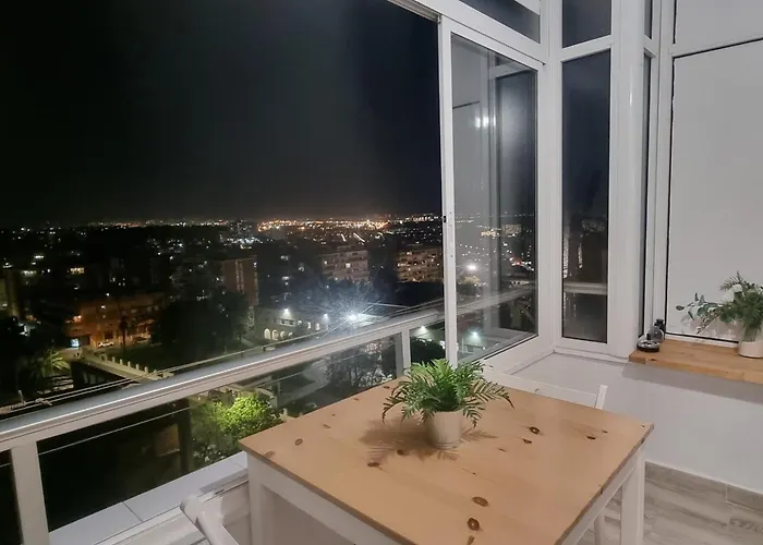 Bonito Estudio Con Vistas, Centro